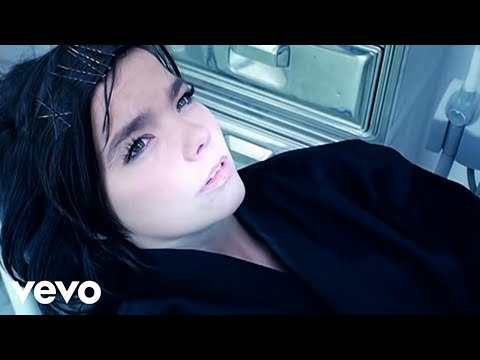 Youtube: Björk - Army Of Me