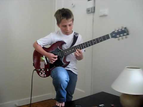 Youtube: Sultans of Swing solo by Josh Brown (cover)