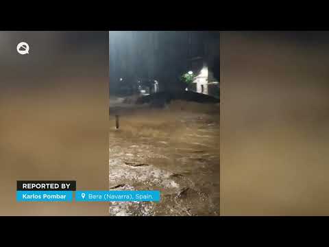 Youtube: Terrible floods and tornadoes in Spain