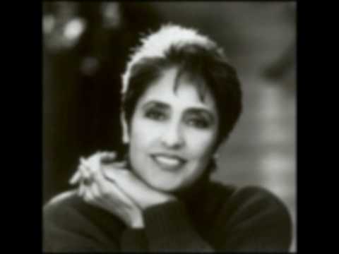Youtube: Joan Baez, it`s all over now baby blue