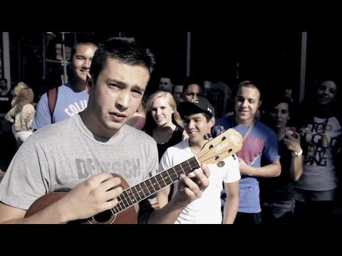 Youtube: twenty one pilots - Can't Help Falling In Love (Elvis Cover)