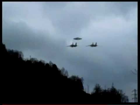 Youtube: Two Military Jets Escorting UFO To Secret Base, Alien Tech I