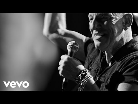 Youtube: Bruce Springsteen - Don't Play That Song (Official Video)
