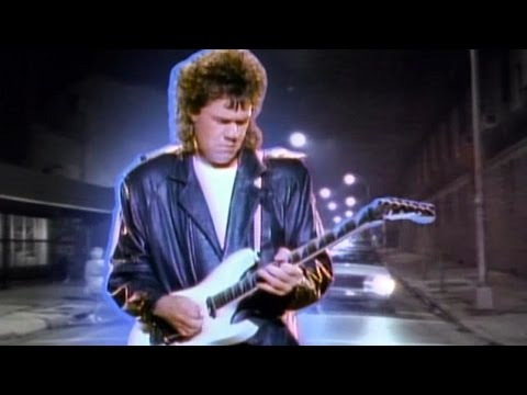 Youtube: Gary Moore - The Loner [HD]