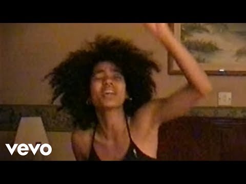 Youtube: Nneka - Heartbeat (Videoclip)