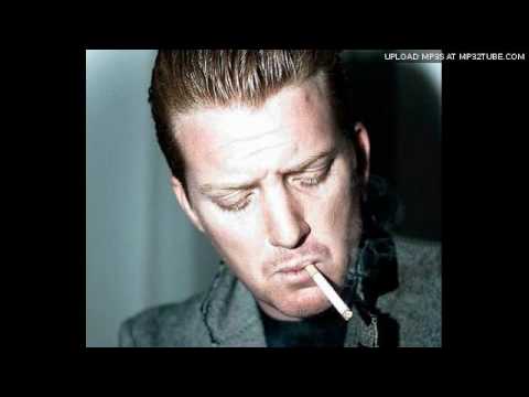 Youtube: Queens of the Stone Age - Make It Wit Chu (Acoustic)