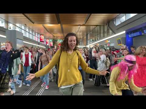 Youtube: Danser Encore - Flashmob  Basel April 2021, Schweiz ( Suisse )