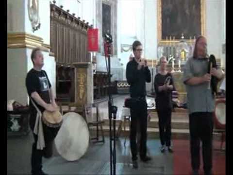 Youtube: Tiinnitus interruptus Kirchenkonzert für Orgel und Dudelsack