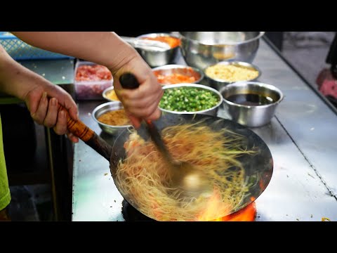 Youtube: 炒锅大师，这才是炒粉，炒饭的最好手法，一分钟出餐第一人，中国广东街头小吃！