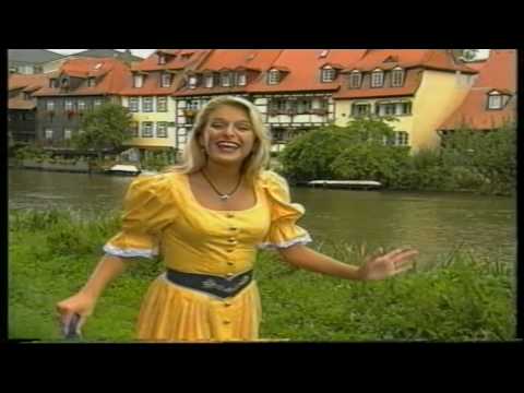 Youtube: Stefanie Hertel - Das Leben ist zu kurz  zum Traurigsein HD