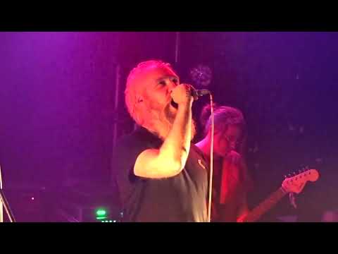 Youtube: Team Scheisse - Putzkraft - Live @ Knust, Hamburg - 09/2022