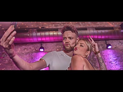 Youtube: Lilablassblau - Wo bist du jetzt ? (Official Video)