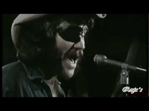 Youtube: Dr. Hook & The Medicine Show ~ "Sylvia's Mother"