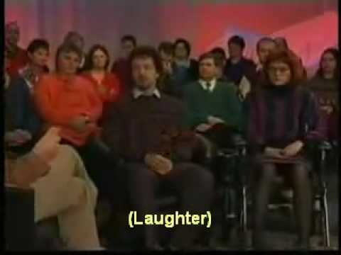 Youtube: Talk show host cant stop laughing