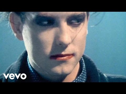 Youtube: The Cure - Fascination Street
