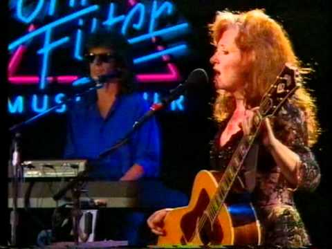 Youtube: Bonnie Raitt - I Can't Make You Love Me - Ohne Filter...