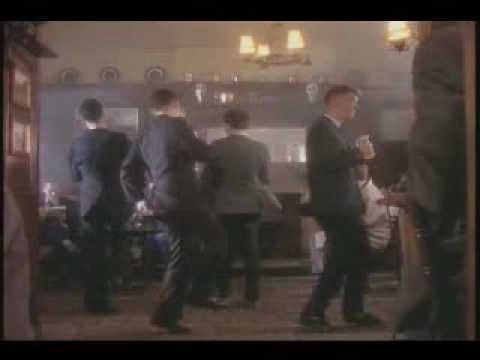 Youtube: THE HOUSEMARTINS-Happy Hour