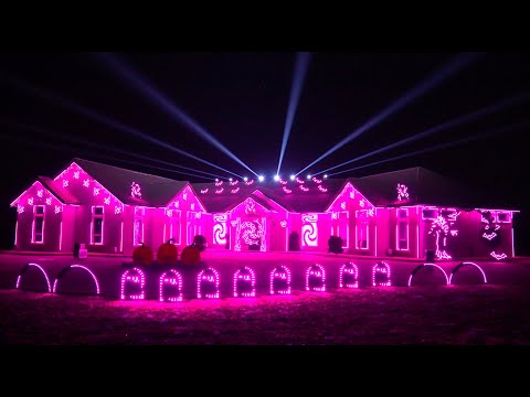 Youtube: Grim Grinning Ghosts (Electro Swing Mix) - 4K