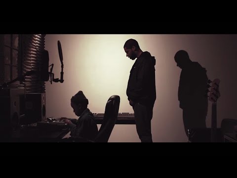 Youtube: MEGALOH - Was Ihr Seht (Offizielles Musikvideo) (prod. Ghanaian Stallion & KAHEDI)