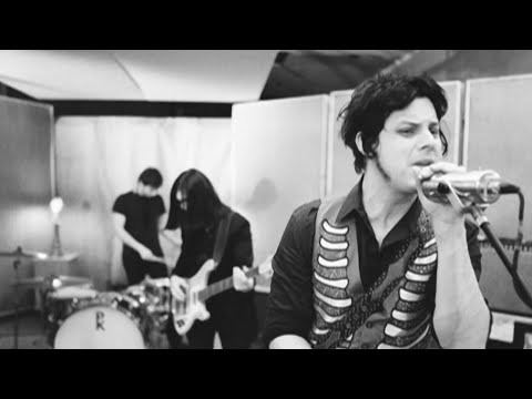 Youtube: The Raconteurs – Salute Your Solution (Official Music Video)