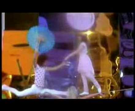 Youtube: Olivia Newton John & ELO - Xanadu