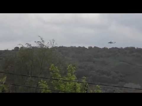 Youtube: Славянск вертолет стреляет ракетами 05.05.14 телевышка
