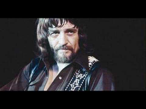 Youtube: Waylon Jennings - Good Hearted Woman (solo version)