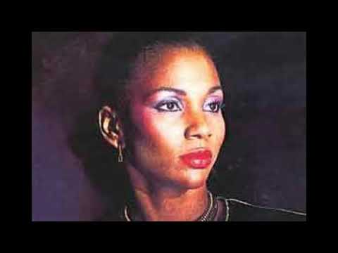 Youtube: Gayle Adams - Let's Go All the Way