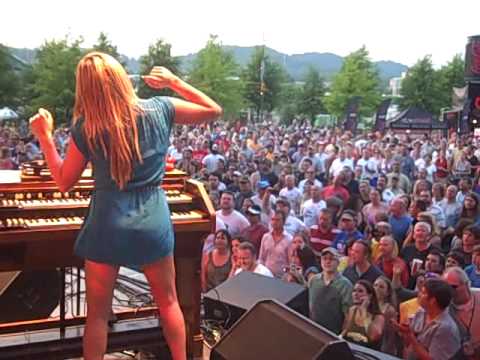 Youtube: Grace Potter and Nocturnals, Chattanooga Tn. Paris.
