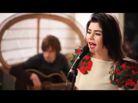 Youtube: MARINA AND THE DIAMONDS - Hollywood [Acoustic]