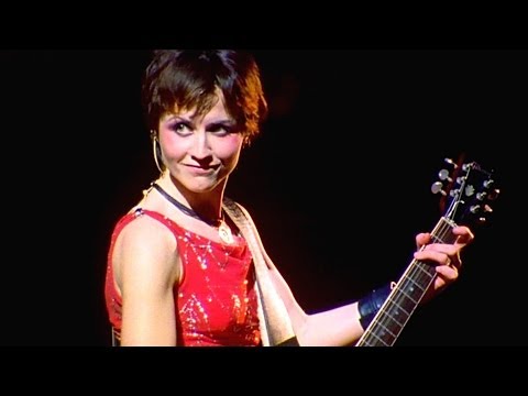 Youtube: The Cranberries - Zombie 1999 Live Video