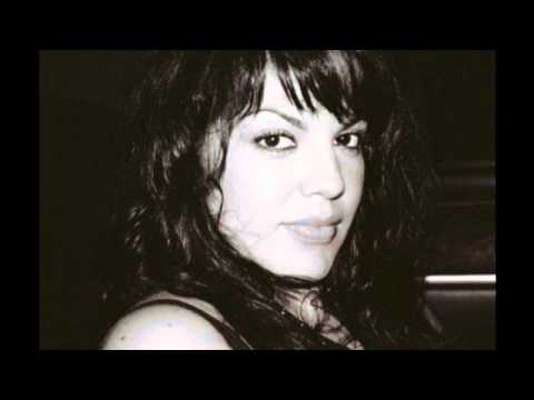 Youtube: Sara Ramirez singing Chasing Cars