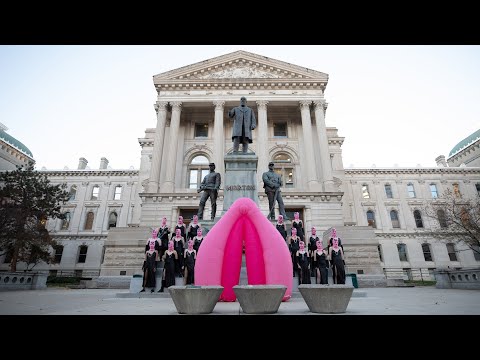 Youtube: PUSSY RIOT STORMS INDIANA SUPREME COURT - GOD SAVE ABORTION (by Nadya Riot)