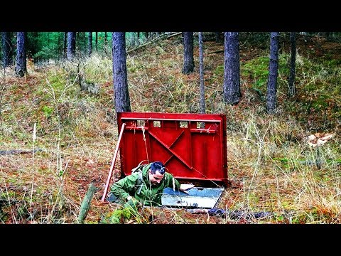 Youtube: GEHEIMER BUNKER IM WALD für Apokalypse gefunden (Lost Places)