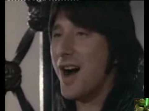 Youtube: Steve Perry Oh Sherrie Remastered Audio