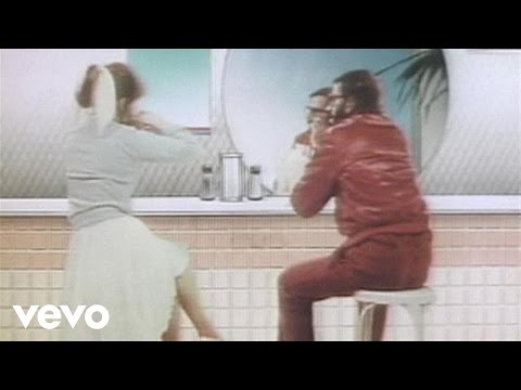 Youtube: Ringo Starr - You're Sixteen You're Beautiful (And You're Mine)