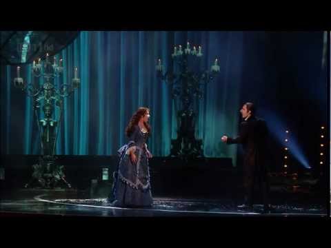Youtube: Phantom of the Opera - Sierra Boggess & Ramin Karimloo (Classic BRIT Awards 2012)