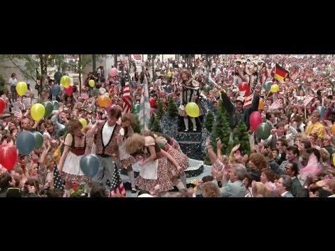 Youtube: Ferris Bueller's Day Off - Twist And Shout (HD)