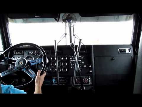 Youtube: Kenworth W900L - 3 Stick Shifting