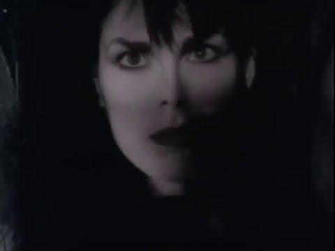 Youtube: The Sisters Of Mercy - Lucretia My Reflection - HD Video - Remastered Audio