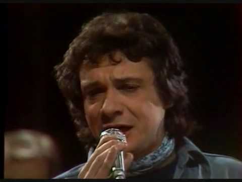 Youtube: Video de Theromantiquevirtuel  " je vais t'aimer " Michel Sardou