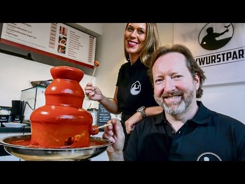 Youtube: Hier sprudelt ein Currywurstbrunnen