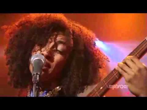 Youtube: Esperanza Spalding     Sunlight     Austin Limits 2009  avi Alta calidad y tamaño]