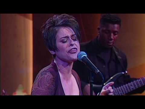 Youtube: Lisa Stansfield - Never Gonna Give You Up | Directed by Peter Demetris