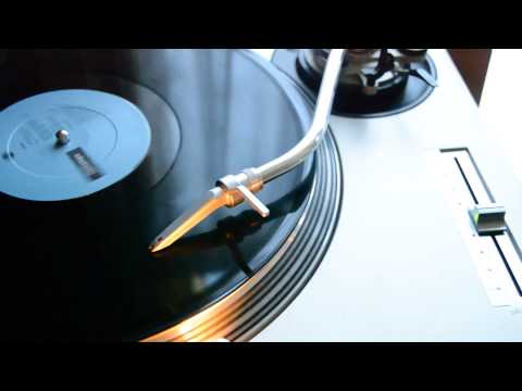 Youtube: Adeva - I Thank You   12 inch The Philadephia Mix @ Arnold's