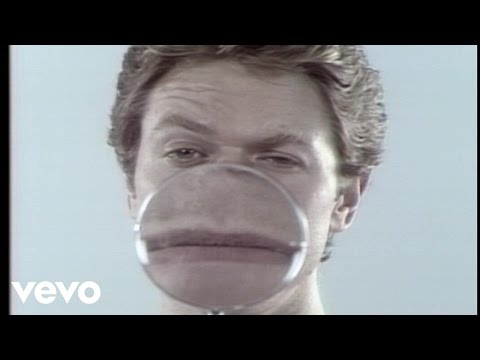 Youtube: Robert Palmer - Looking For Clues