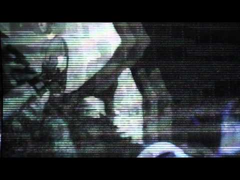 Youtube: The Soft Moon - When It's Over (Room 205)