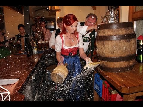 Youtube: Anzapfen Oktoberfest-Bier im Museumsstüberl Bier&Oktoberfestmuseum