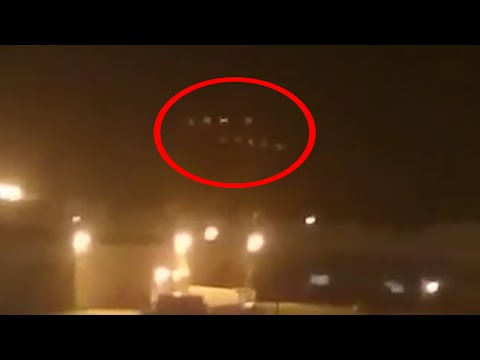 Youtube: Return Of The Phoenix Lights? Scared Witness Freaks Out During UFO Sighting - Japan