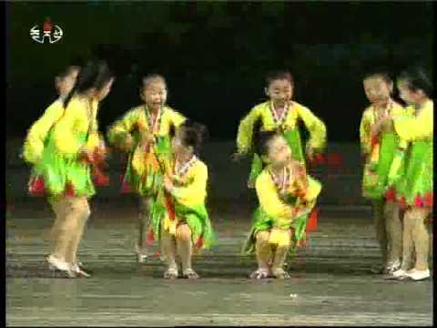 Youtube: [Dance] "Red Ribbon" {DPRK Music}